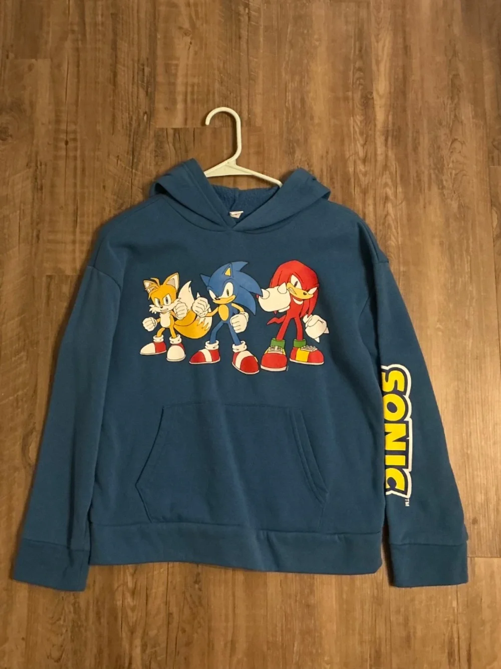 Old Navy Kids Sonic the Hedgehog Graphic Pullover Hoodie, size XL( youth)